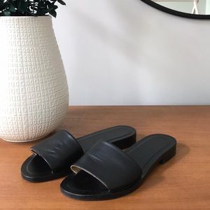 Everlane Sandals